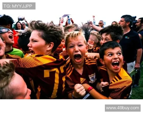 美加墨联合举办世界杯：跨越国界的足球盛宴与历史性机遇